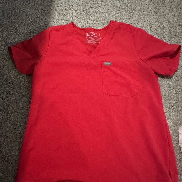 Figs Catarina One Pocket Scrub Top in Neon Red - Picture 1 of 1